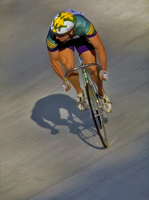 越才华的足 越才华的足